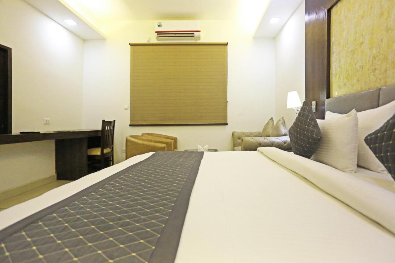 Hotel Park Tree Near Delhi Airport New Delhi Extérieur photo