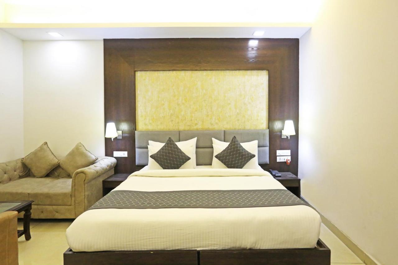 Hotel Park Tree Near Delhi Airport New Delhi Extérieur photo