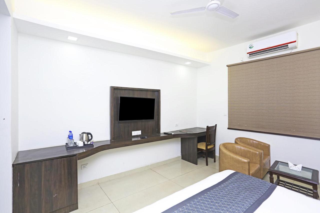 Hotel Park Tree Near Delhi Airport New Delhi Extérieur photo
