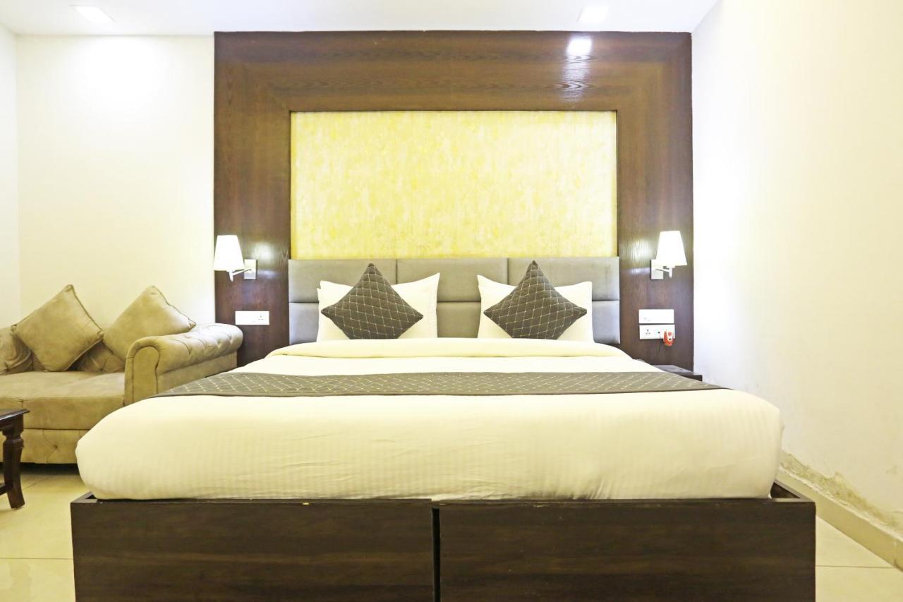 Hotel Park Tree Near Delhi Airport New Delhi Extérieur photo