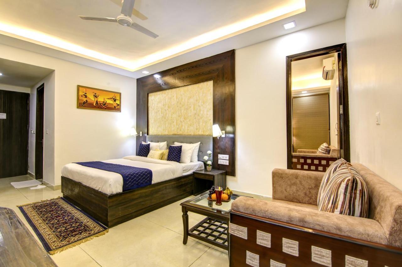 Hotel Park Tree Near Delhi Airport New Delhi Extérieur photo