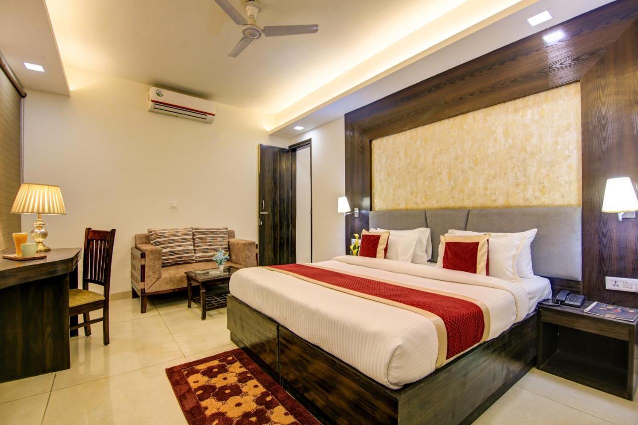 Hotel Park Tree Near Delhi Airport New Delhi Extérieur photo