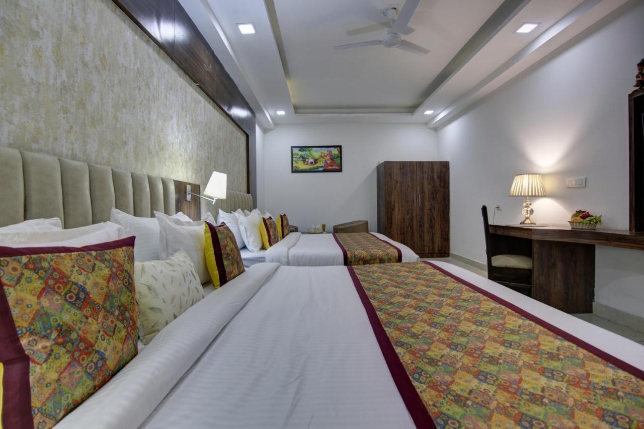 Hotel Park Tree Near Delhi Airport New Delhi Extérieur photo